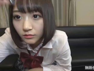 颜值身材满分00年姐妹花 双女轮番自慰大秀 假屌爆插没几下流出白浆 姐姐插完妹妹再上 浴室洗澡湿身诱惑